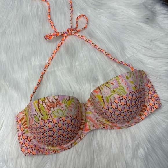 Victoria’s Secret Bandeau Bikini Top 34C - Picture 8 of 8